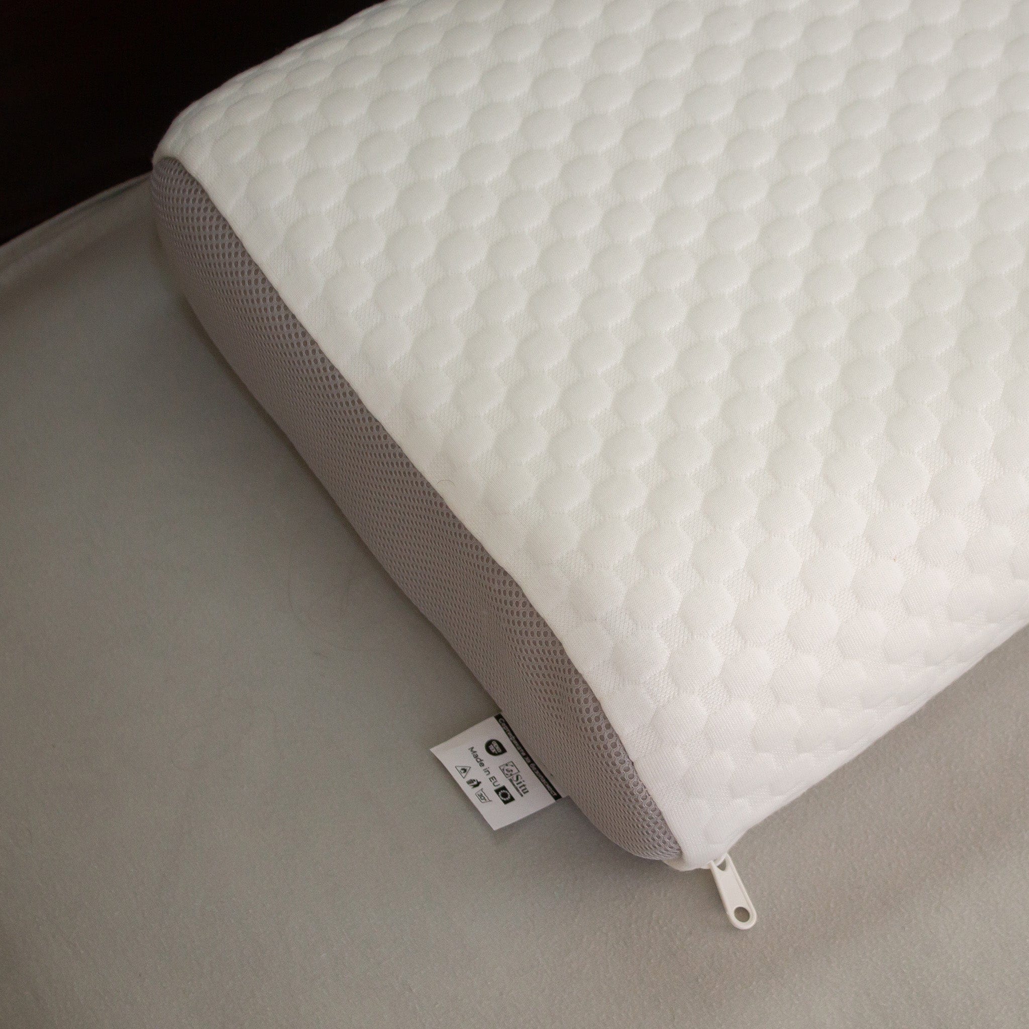 Ventze adjustable pillow